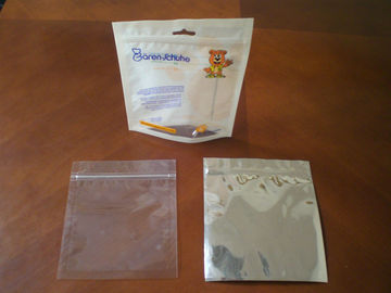 Bolso de empaquetado de la bolsa de pie de la cremallera de OPP/de CPP con la barrera de la humedad